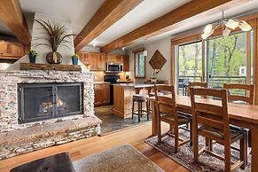 Chateau Eau Claire & Roaring Fork by Frias Properties