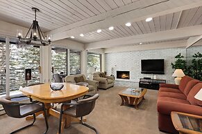 Chateau Eau Claire & Roaring Fork by Frias Properties