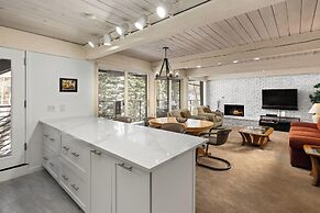 Chateau Eau Claire & Roaring Fork by Frias Properties