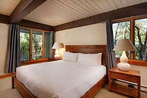 Chateau Eau Claire & Roaring Fork by Frias Properties