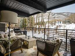 Chateau Eau Claire & Roaring Fork by Frias Properties