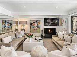 Chateau Eau Claire & Roaring Fork by Frias Properties