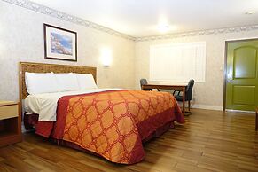 Tropic Lodge