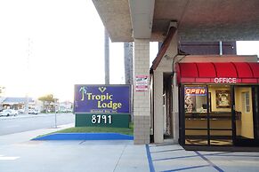 Tropic Lodge