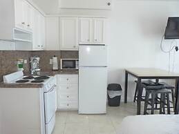 Ocean Front Casablanca Studios with FULL KITCHENS & Beach access By BL