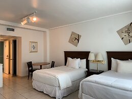 Ocean Front Casablanca Studios with FULL KITCHENS & Beach access By BL