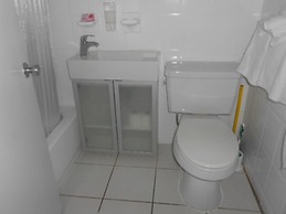 Ocean Front Casablanca Studios with FULL KITCHENS & Beach access By BL