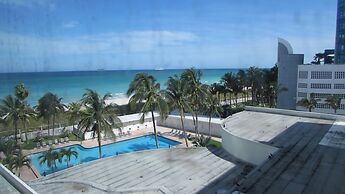 Ocean Front Casablanca Studios with FULL KITCHENS & Beach access By BL