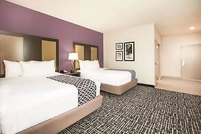 La Quinta Inn & Suites by Wyndham Dallas Plano - The Colony