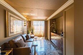 Curtiss Hotel, Ascend Hotel Collection