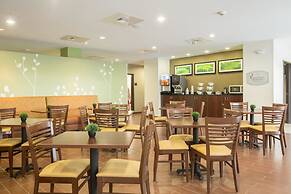 Sleep Inn & Suites