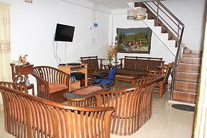 Kandy Shady Trees Villa