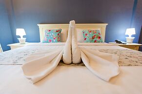 Varee Valley Resort and Restaurant