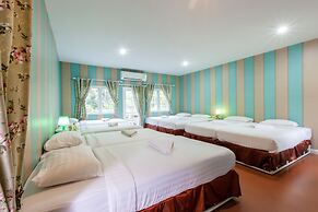 Varee Valley Resort and Restaurant