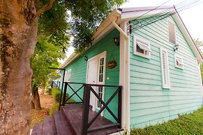 Varee Valley Resort and Restaurant