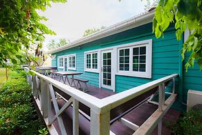 Varee Valley Resort and Restaurant