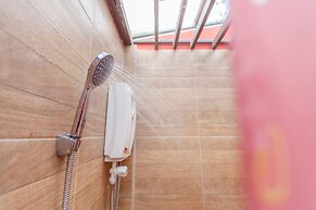 Varee Valley Resort and Restaurant