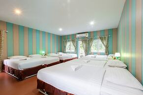 Varee Valley Resort and Restaurant