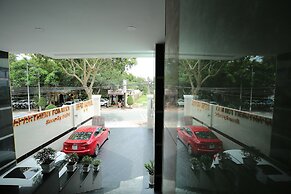 New Hotel & Apartment