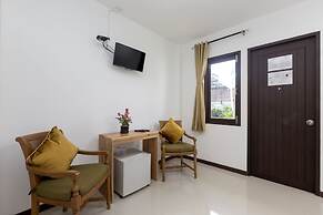 The Lantern Hostel and SPA