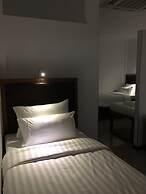 The Lantern Hostel and SPA