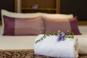 The Lantern Hostel and SPA