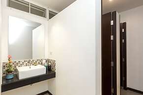 The Lantern Hostel and SPA