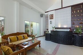 The Lantern Hostel and SPA