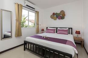 The Lantern Hostel and SPA