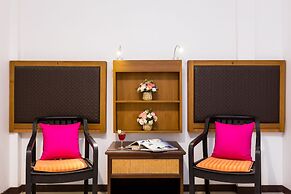 The Lantern Hostel and SPA