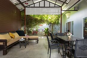 The Lantern Hostel and SPA