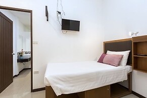 The Lantern Hostel and SPA