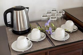 The Lantern Hostel and SPA