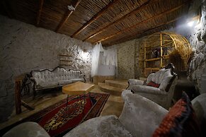 Cappadocia Nar Cave House & Swimming Pool
