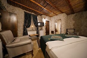 Cappadocia Nar Cave House & Swimming Pool