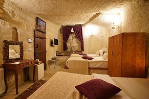 Cappadocia Nar Cave House & Swimming Pool