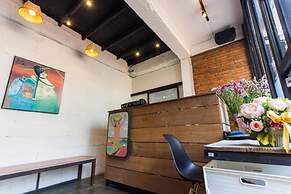 Z's Hostel at Tha Phae Gate