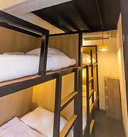 Z's Hostel at Tha Phae Gate