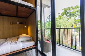 Z's Hostel at Tha Phae Gate