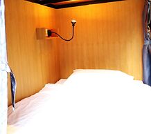 Z's Hostel at Tha Phae Gate