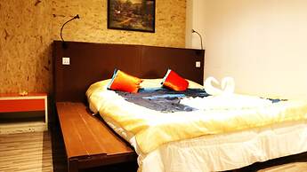 Z's Hostel at Tha Phae Gate