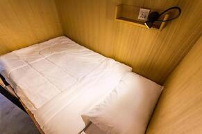 Z's Hostel at Tha Phae Gate