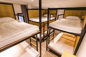 Z's Hostel at Tha Phae Gate