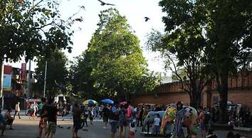 Z's Hostel at Tha Phae Gate