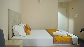 Hotel Dolphin