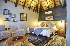 Ai Aiba - The Rockpainting Lodge