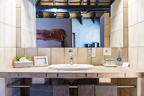 Ai Aiba - The Rockpainting Lodge