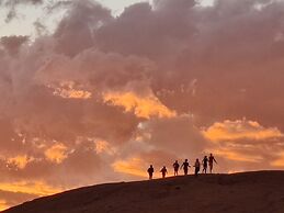 Ai Aiba - The Rockpainting Lodge