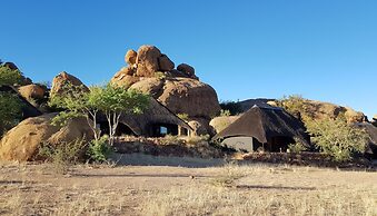 Ai Aiba - The Rockpainting Lodge