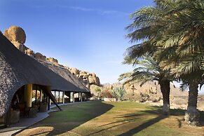 Ai Aiba - The Rockpainting Lodge